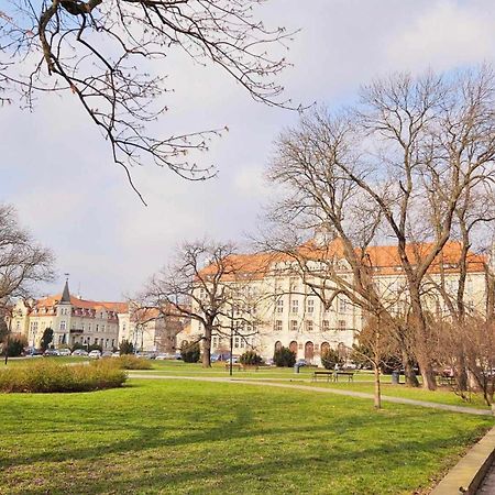 Justinrent 3 Appartement Legnica Buitenkant foto